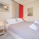 Prince Studios 3*